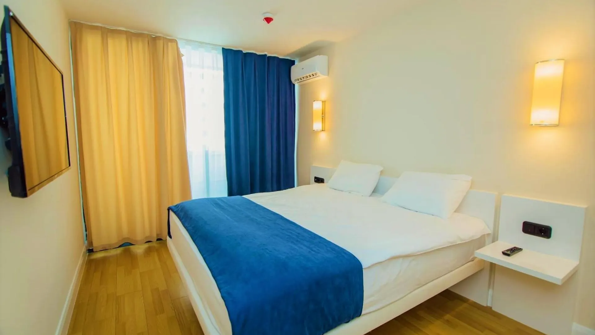 Relax And Unwind Premier Sea View Aparthotel In Batumi 0*,